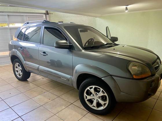 HYUNDAI TUCSON 2.0 MPFI GLS 16V 143CV 2WD FLEX 4P AUTOMÁTICO